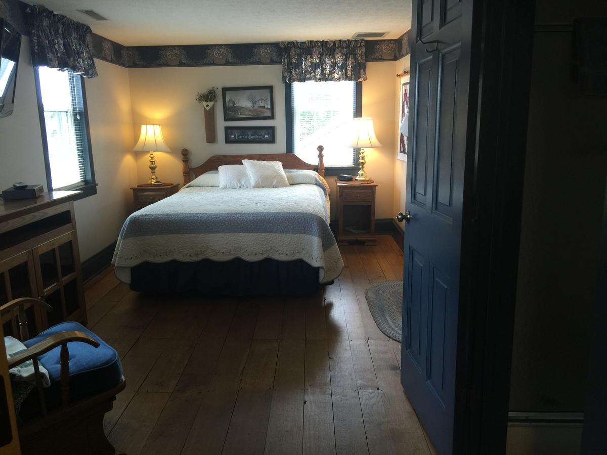 Grapevine House Hotell Winesburg Exteriör bild